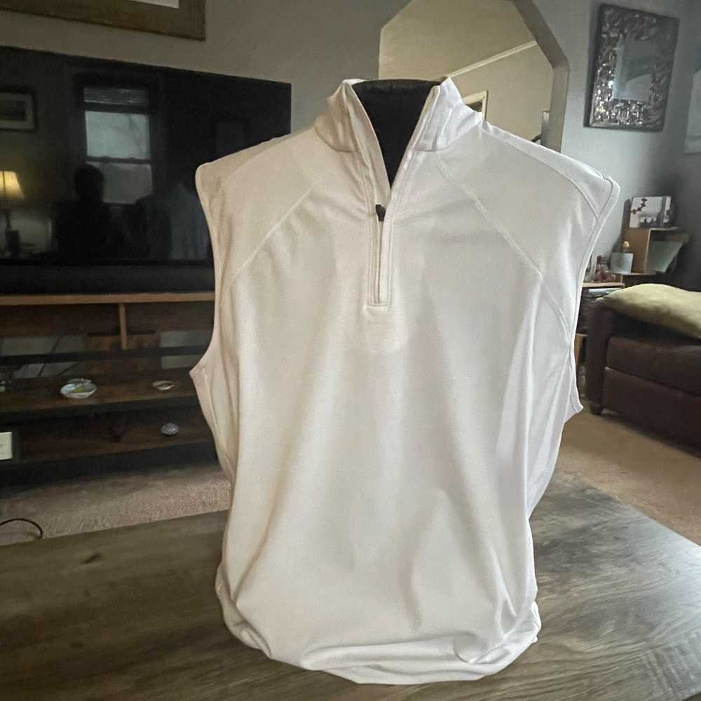 Cutter and Buck Golf Vest